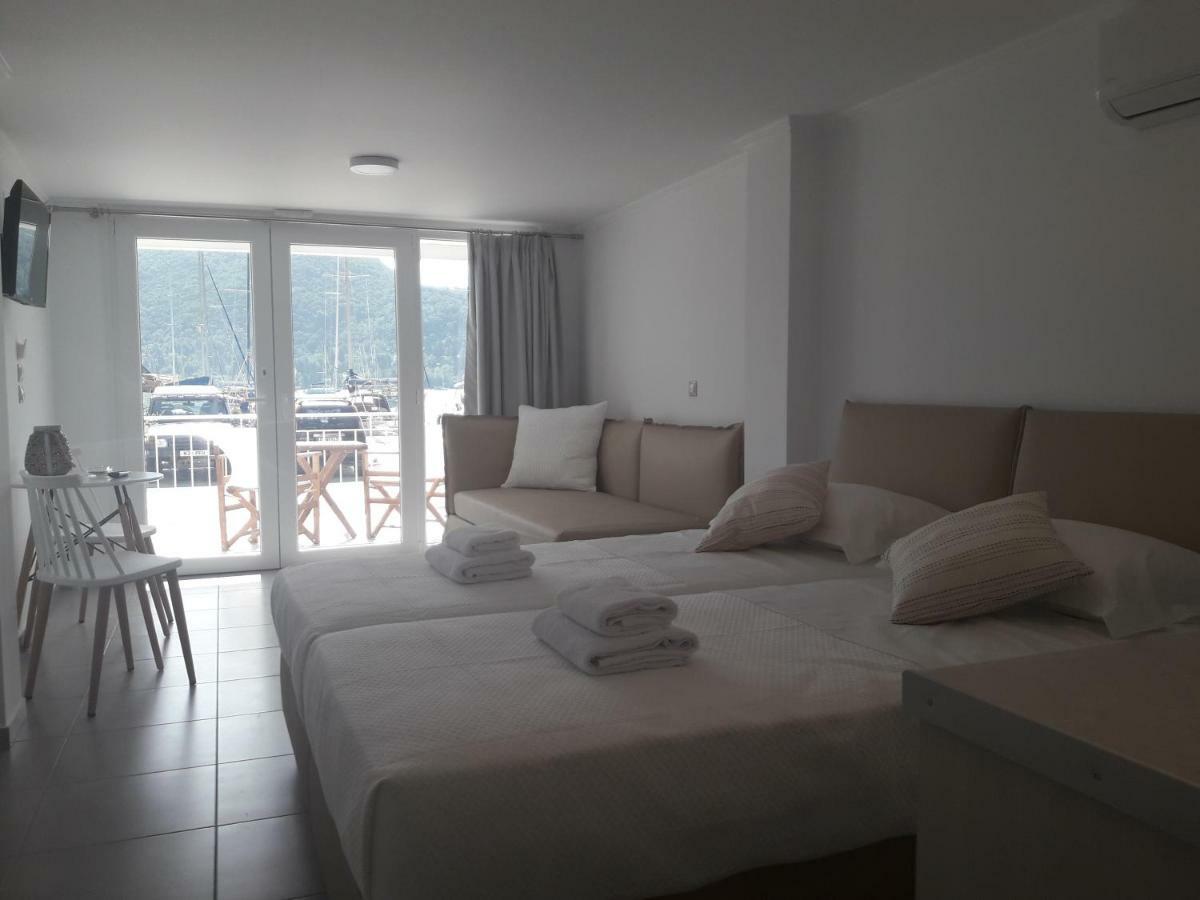 Casa Del Mare Apartamento Vlikhón Exterior foto